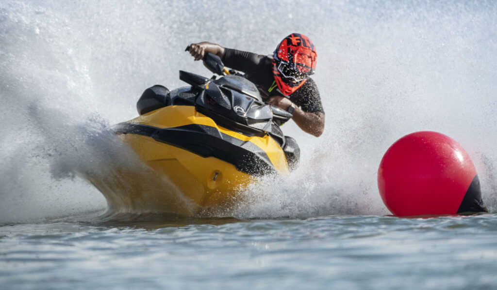 ジェットスキー新艇・中古販売・修理の大阪・シーゼットカンパニー。